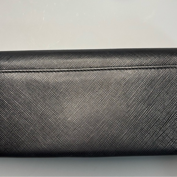 Salvatore Ferragamo Long Leather Wallet - Picture 3 of 11